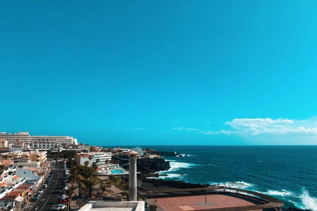 Large 90M2 Canary Apartment, Nice View, Location ! Puerto de Santiago  Extérieur photo